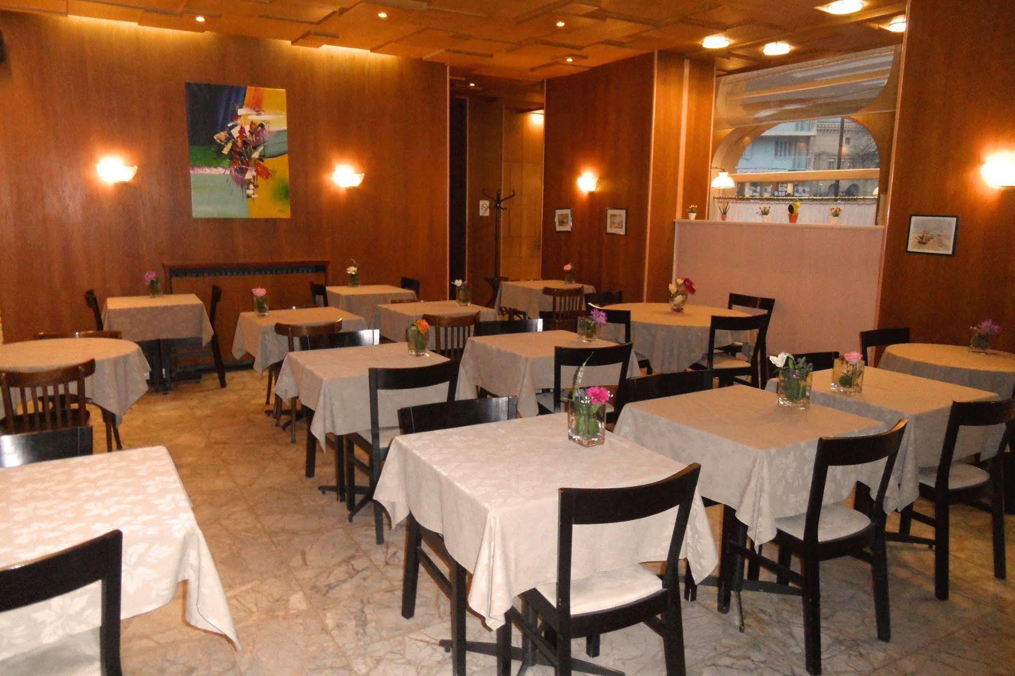 Hotel Cecil Metz Gare Exteriér fotografie